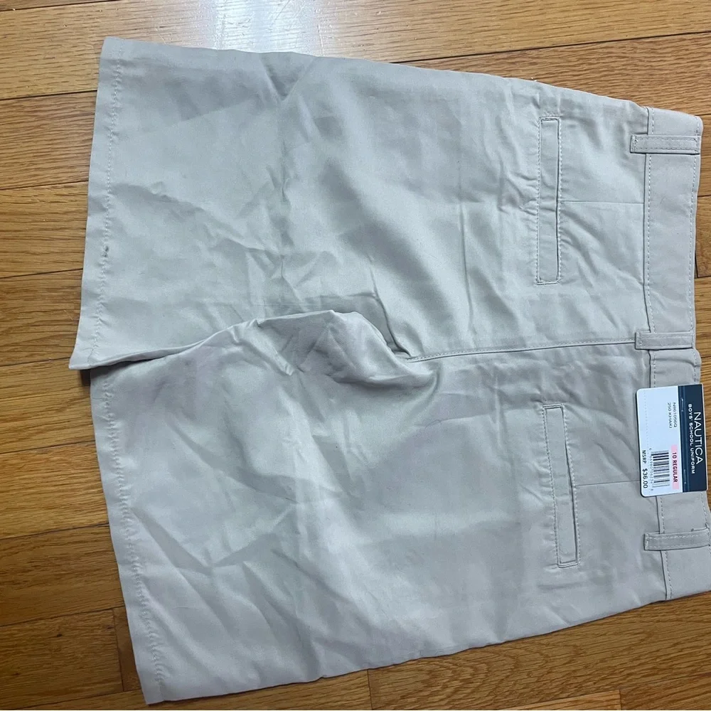Nautica boys Tan Flat‎ Front Shorts NWT size 10